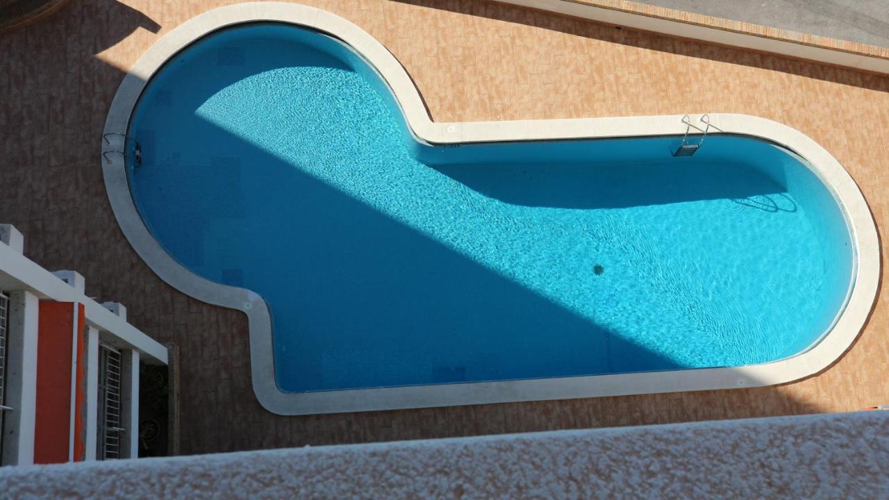Apartamento Frente Al Mar Малага Екстер'єр фото